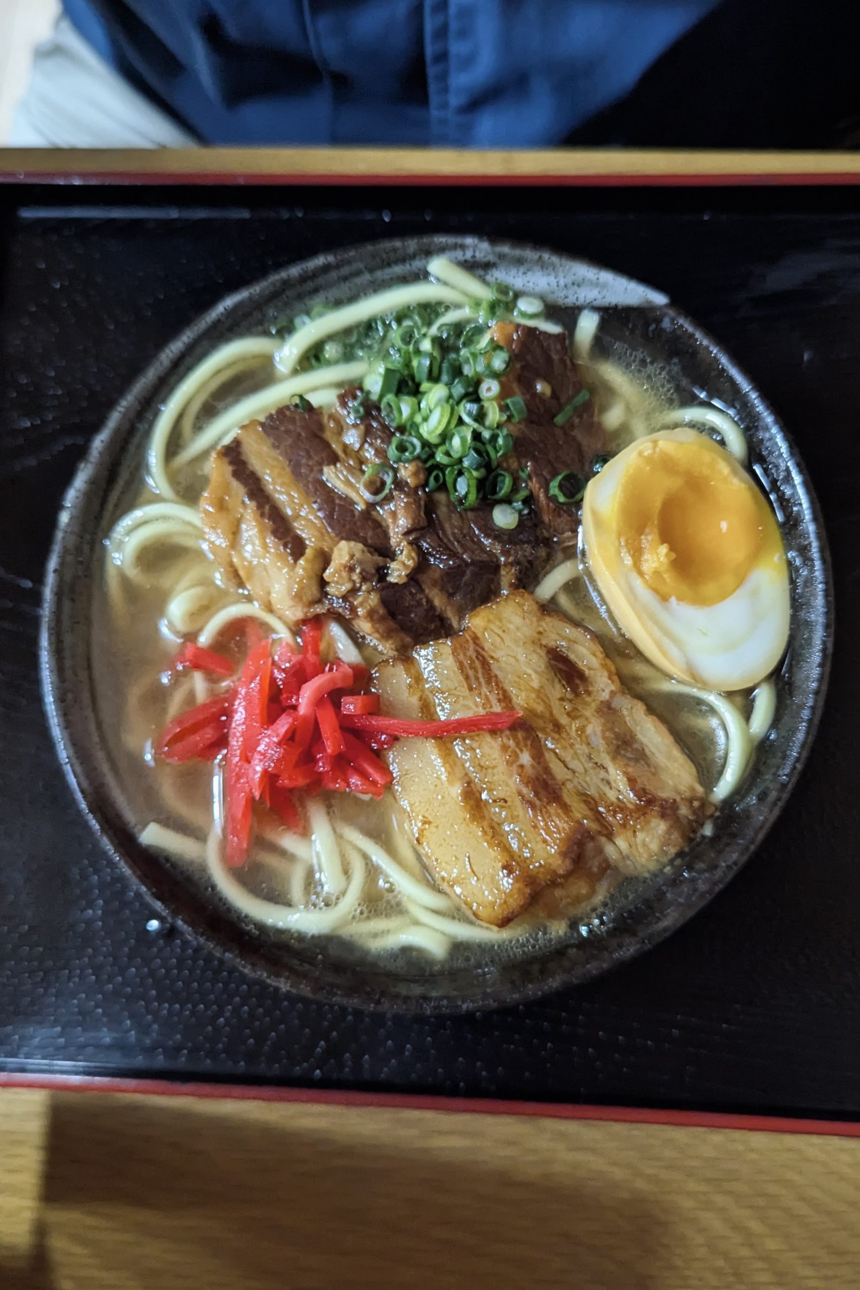 Gdzie zjeść na&nbsp;Ishigaki – sprawdzone miejscówki na&nbsp;wyspie